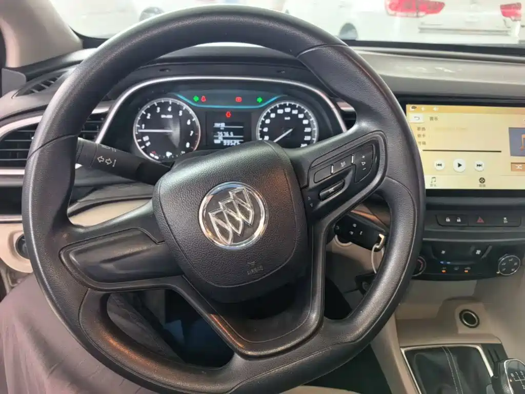 Buick Excelle — миниатюра 11