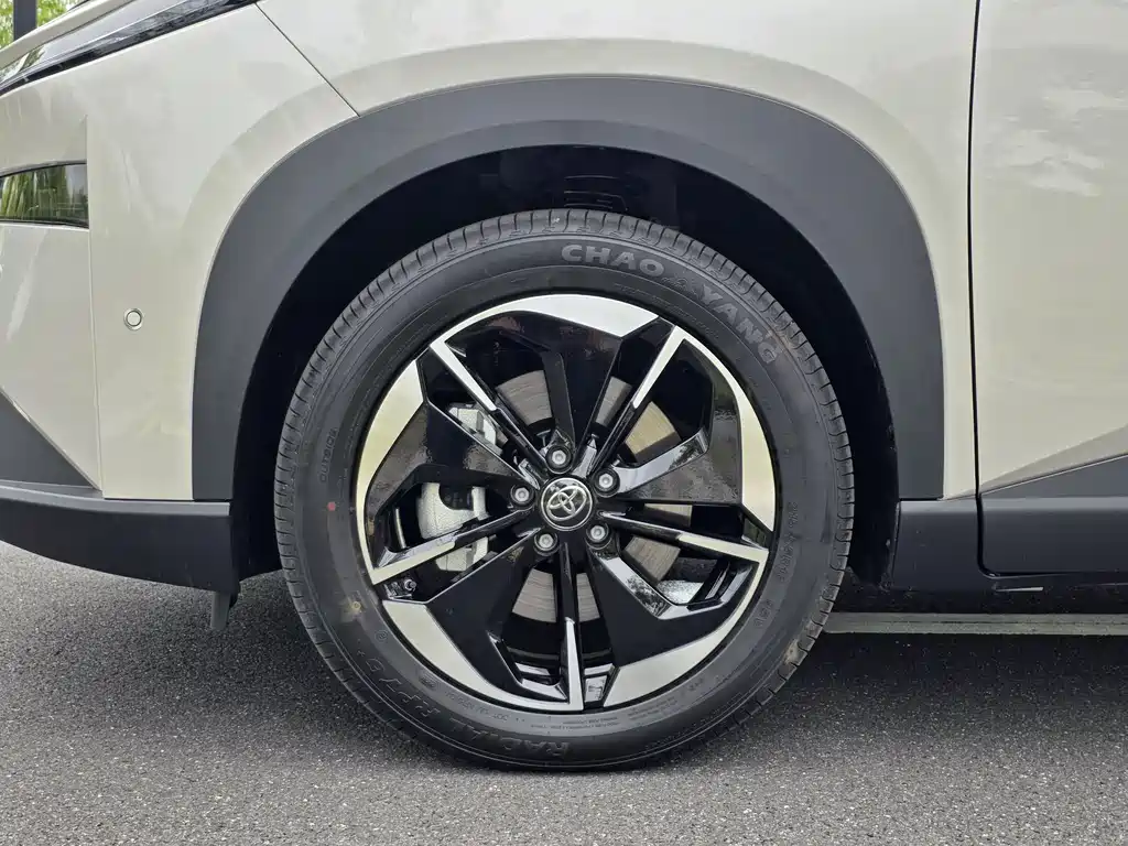 Toyota bZ3X — миниатюра 21