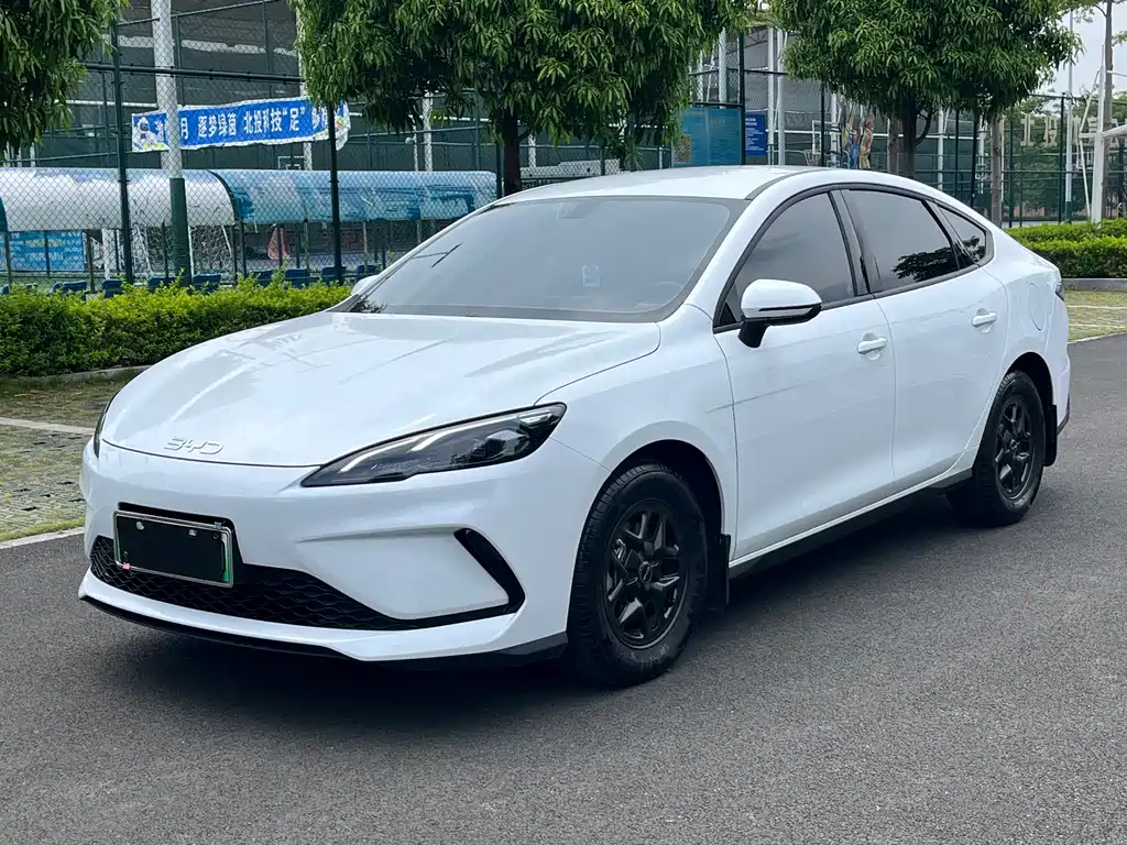 BYD Seal 05 DM-i