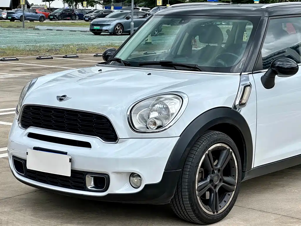 MINI Mini Countryman — миниатюра 8