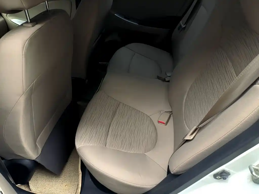 Hyundai Verna — миниатюра 17