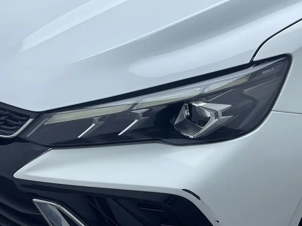Geely Binrui — миниатюра 11