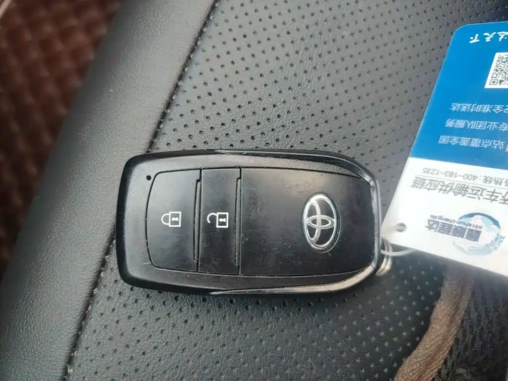 Toyota bZ5 — миниатюра 9