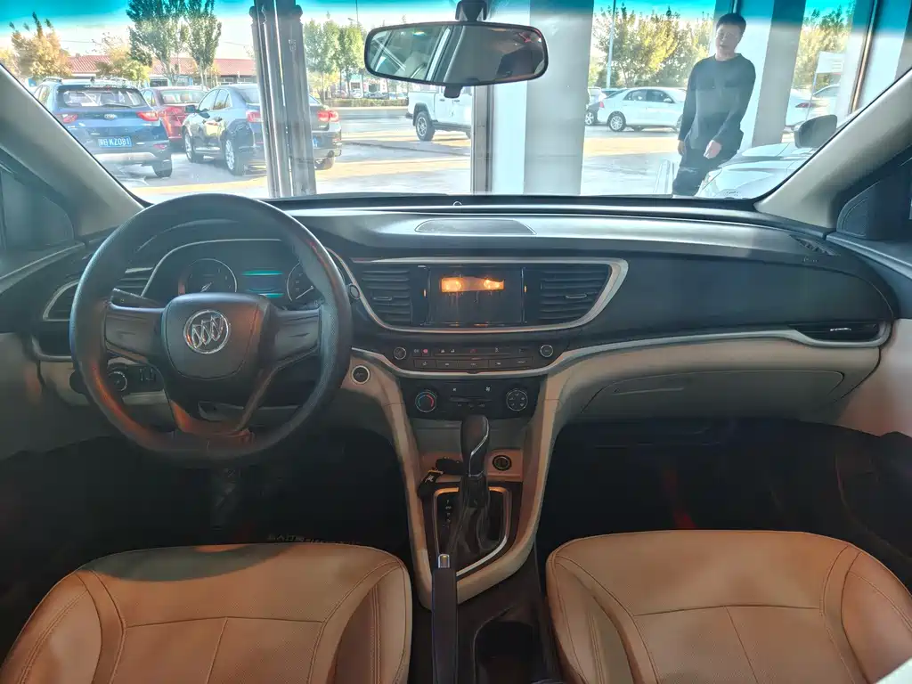 Buick Excelle — миниатюра 7