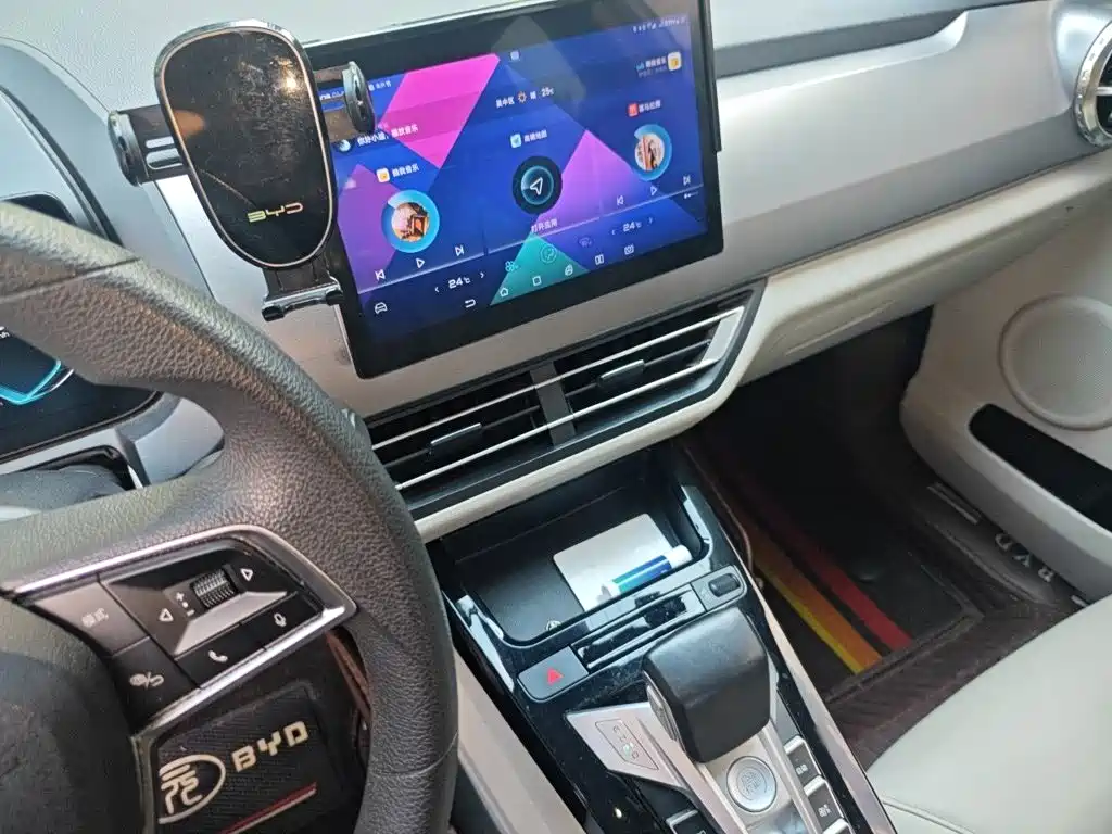 BYD Yuan Pro — миниатюра 14