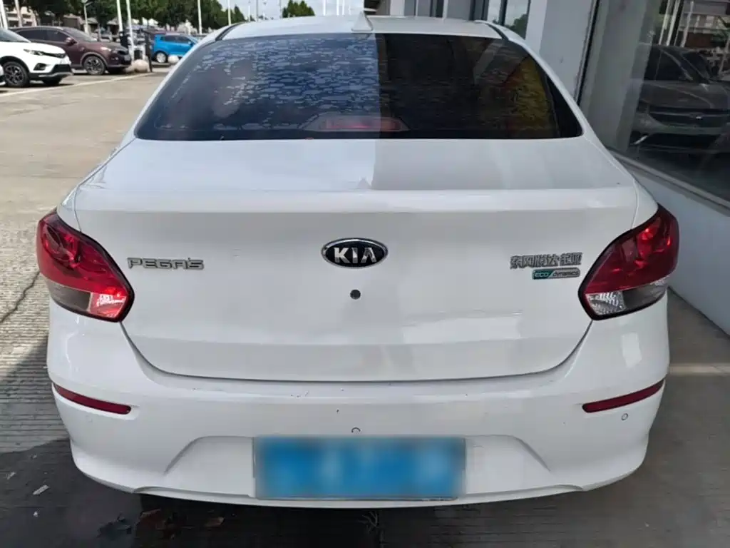 Kia Huanchi — миниатюра 6