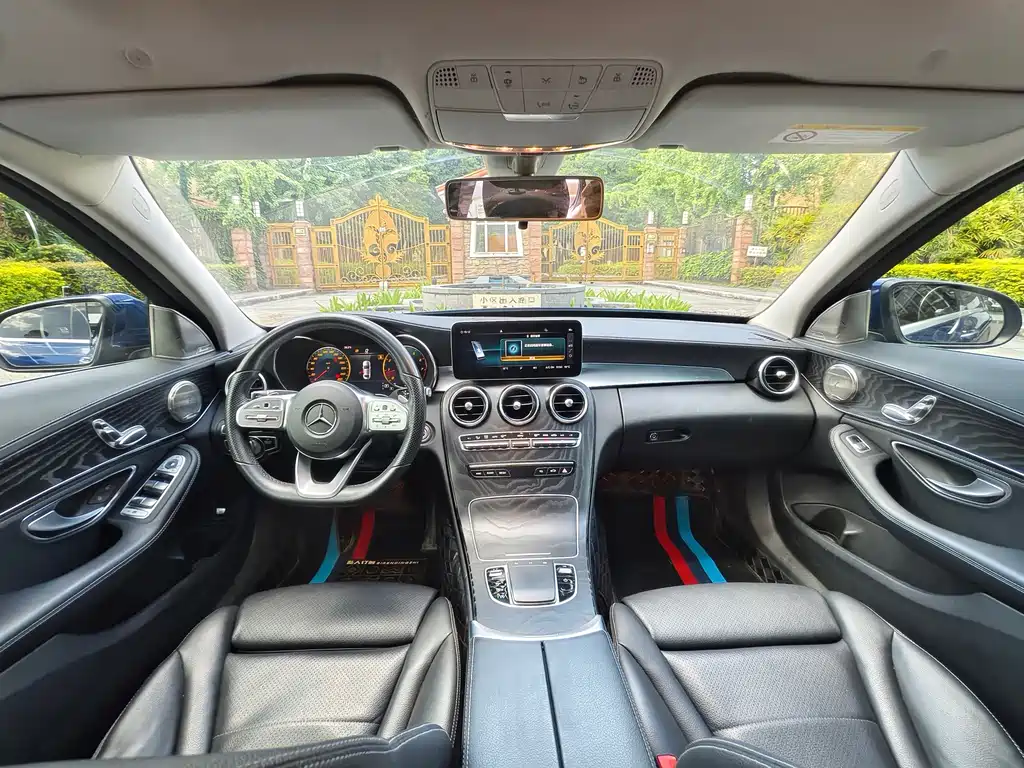 Mercedes-Benz C-Class — миниатюра 9