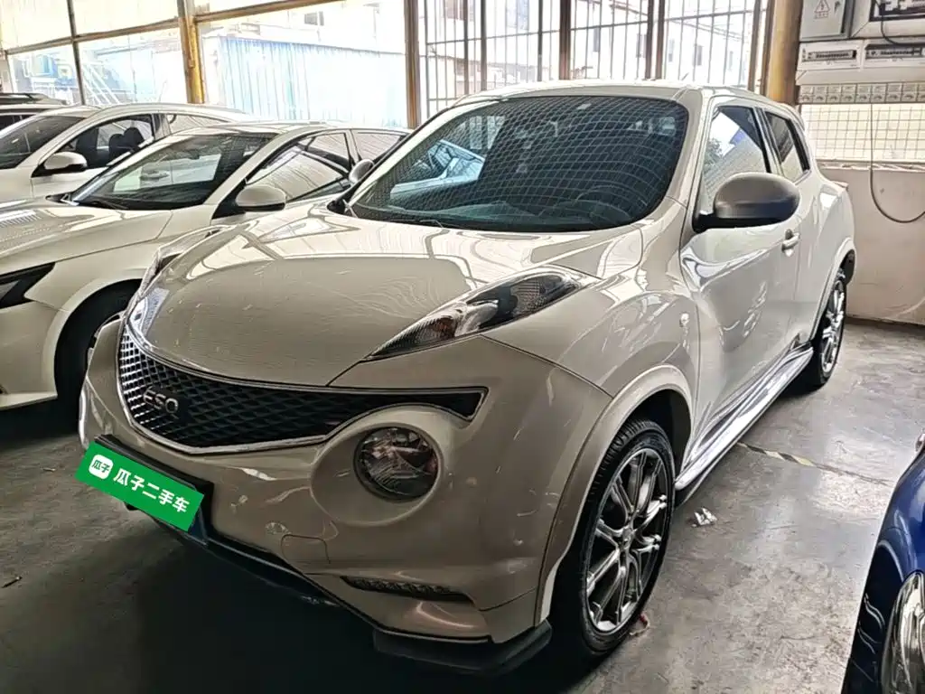 Infiniti ESQ — миниатюра 2