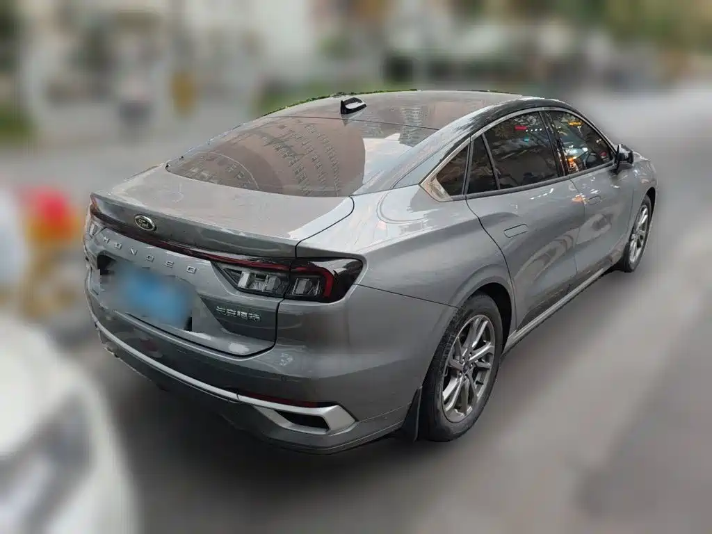 Ford Mondeo — миниатюра 4