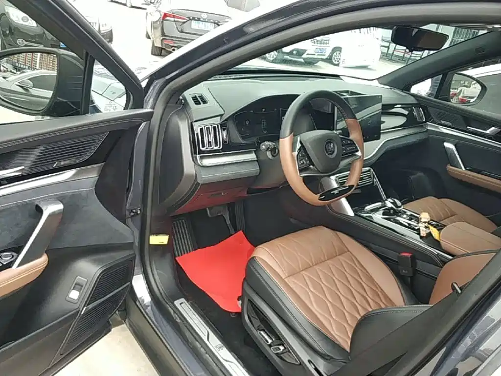 BYD Tang New Energy — миниатюра 16