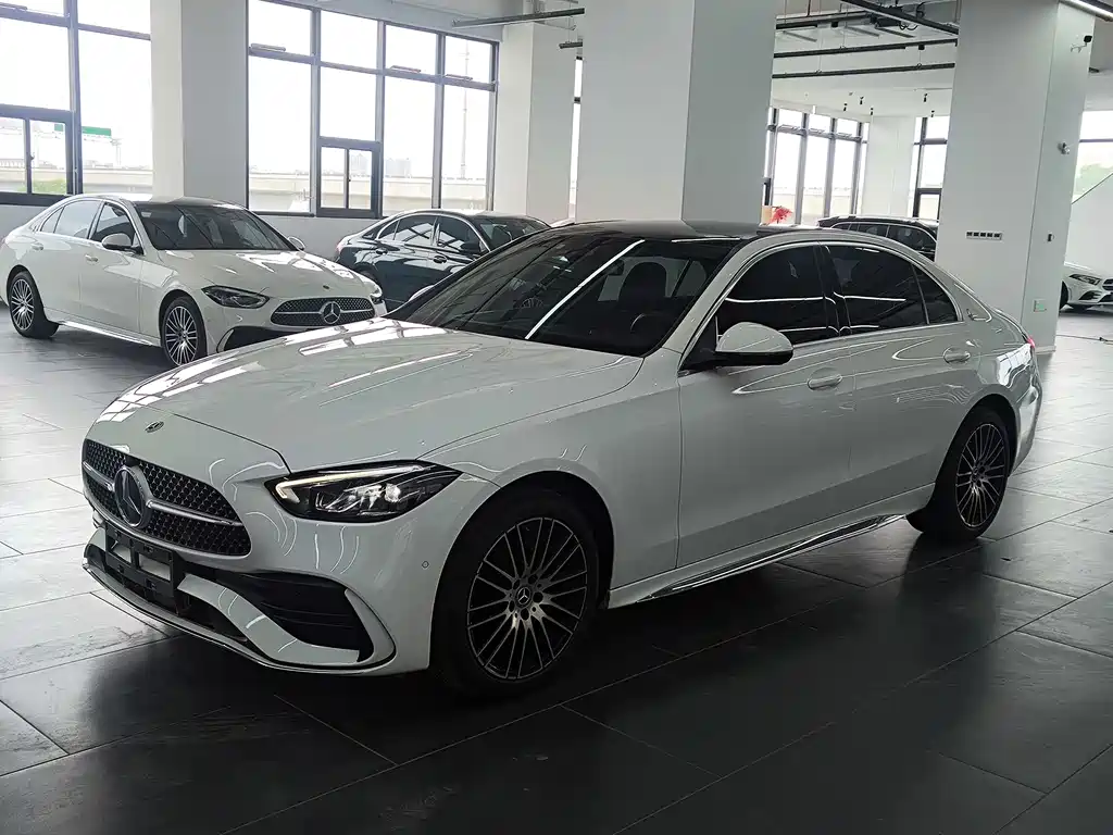 Mercedes-Benz C-Class 2022