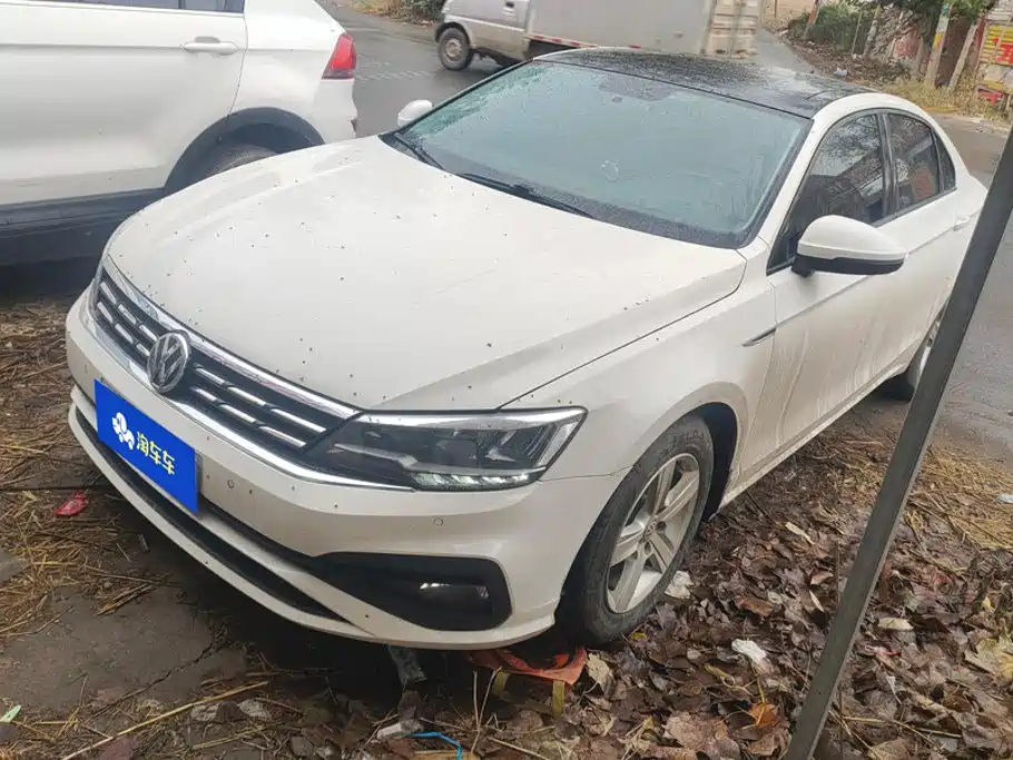 Volkswagen Lamando