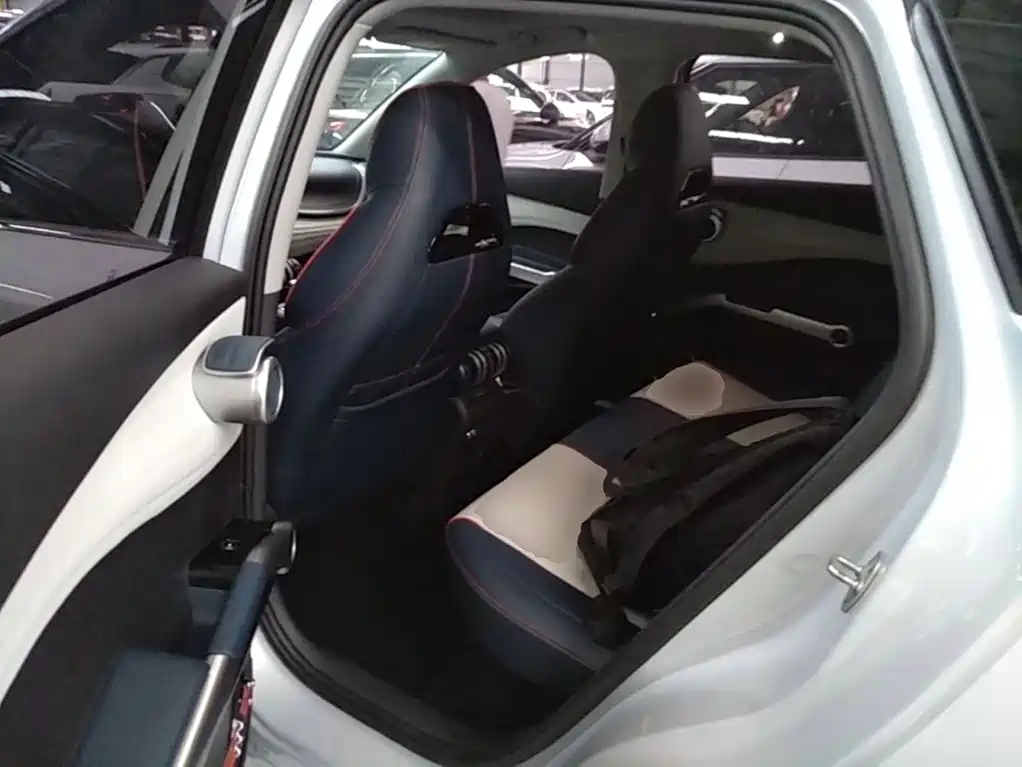 BYD Yuan Plus — миниатюра 17