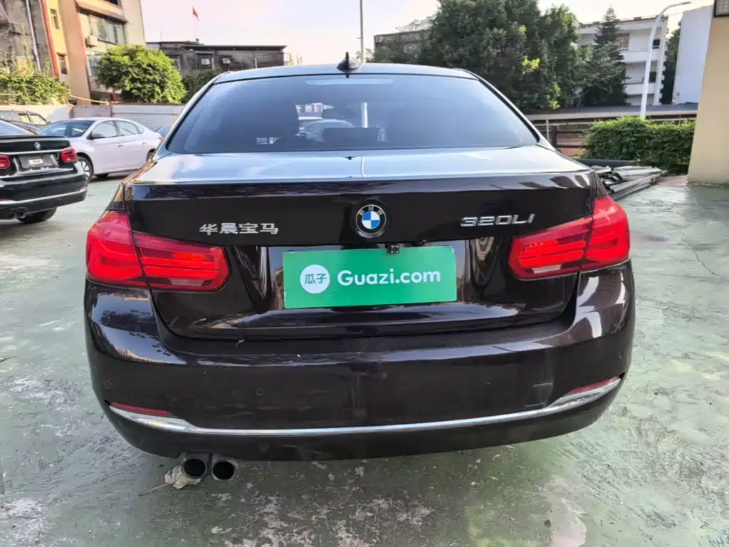 BMW 3 Series — миниатюра 6