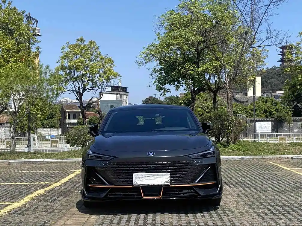 Changan UNI-V — миниатюра 2