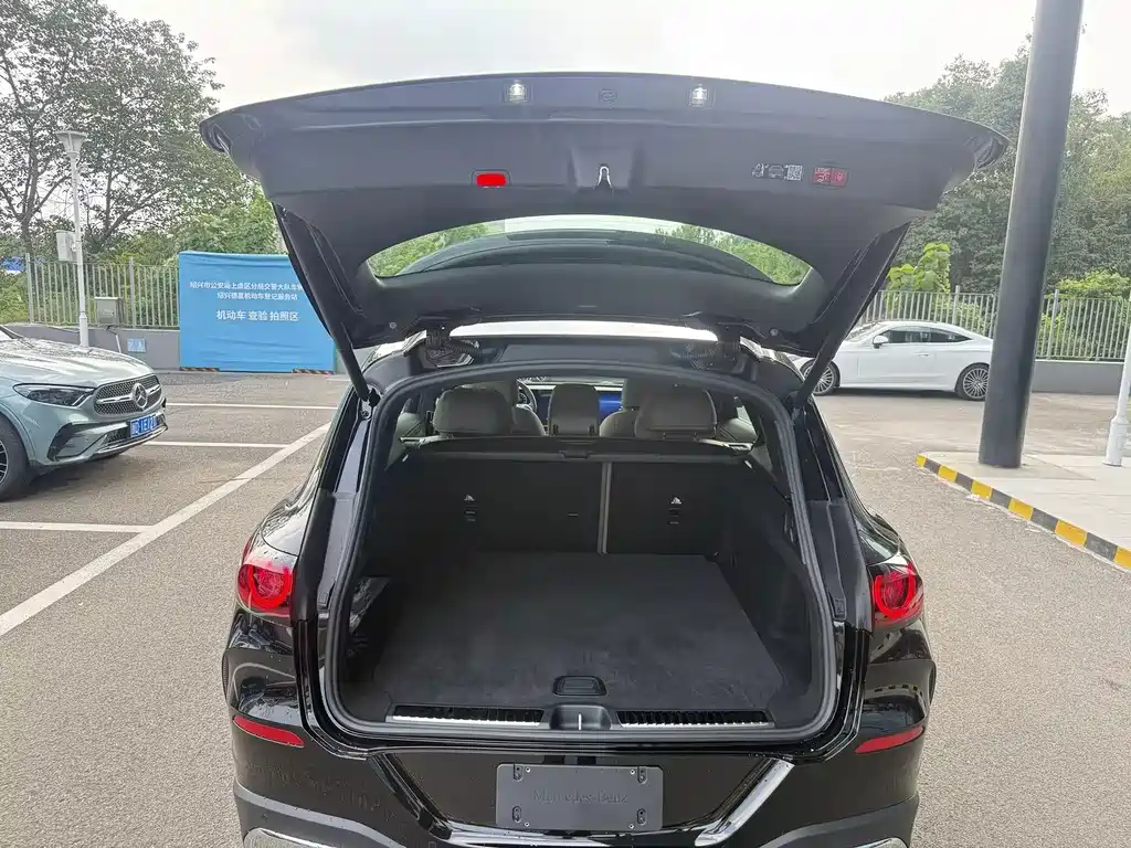 Mercedes-Benz GLC New Energy — миниатюра 5