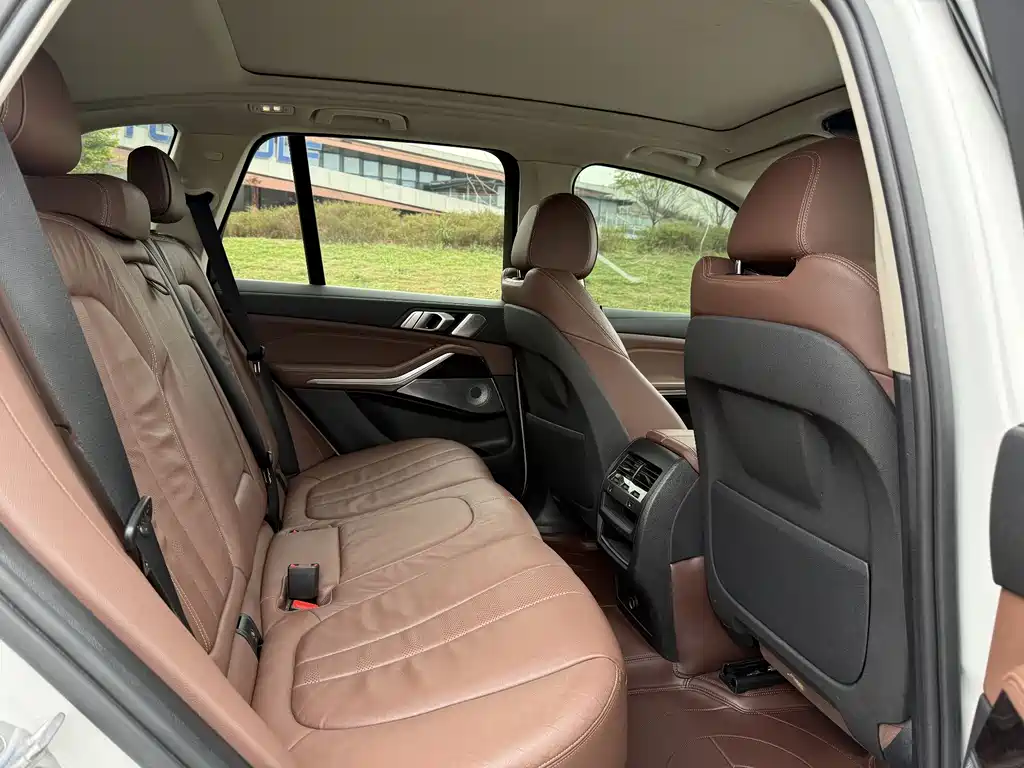 BMW X5 2019 xDrive40i M Sport