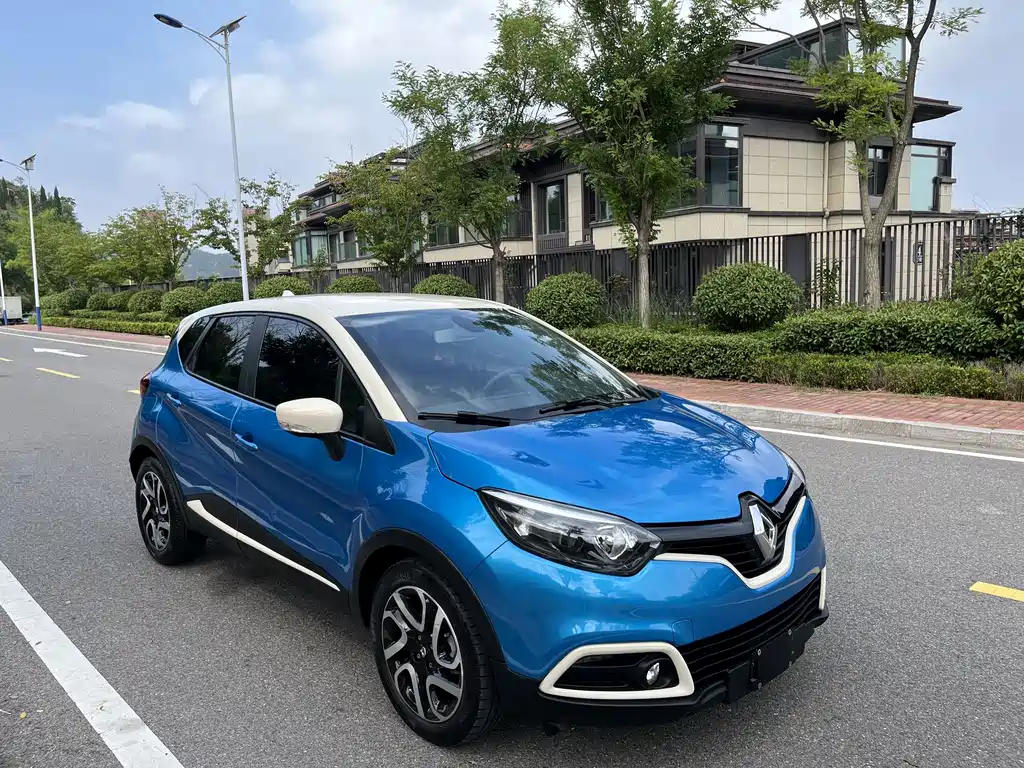 Renault Captur — миниатюра 3