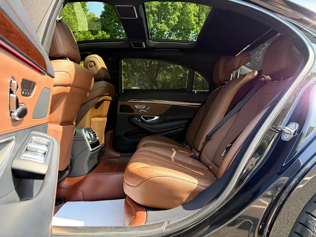 Mercedes-Benz S-Class — миниатюра 21
