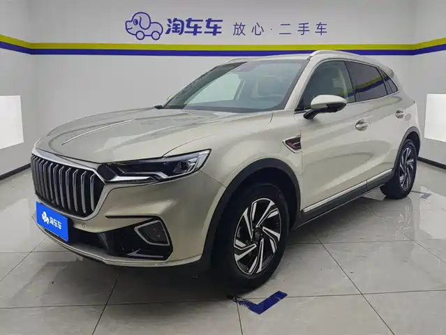 RED FLAG HONGQI HS5 2022