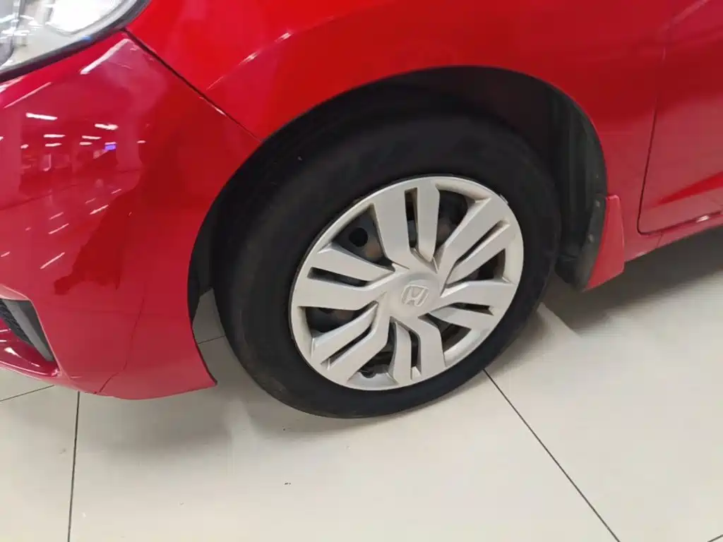 Honda Fit — миниатюра 23