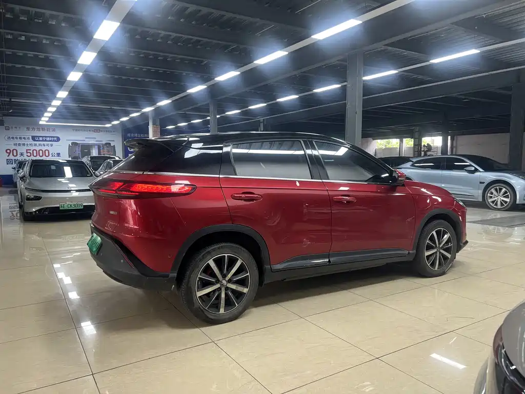 XPeng G3 — миниатюра 8