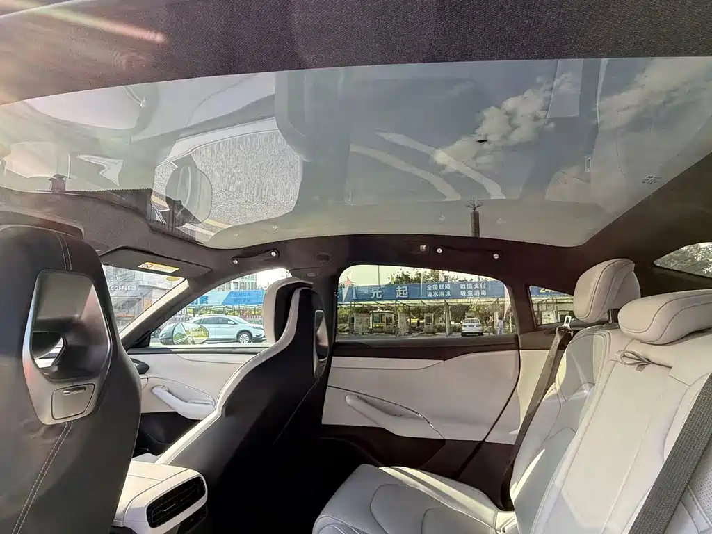 XIAOMI CAR XIAOMI SU7