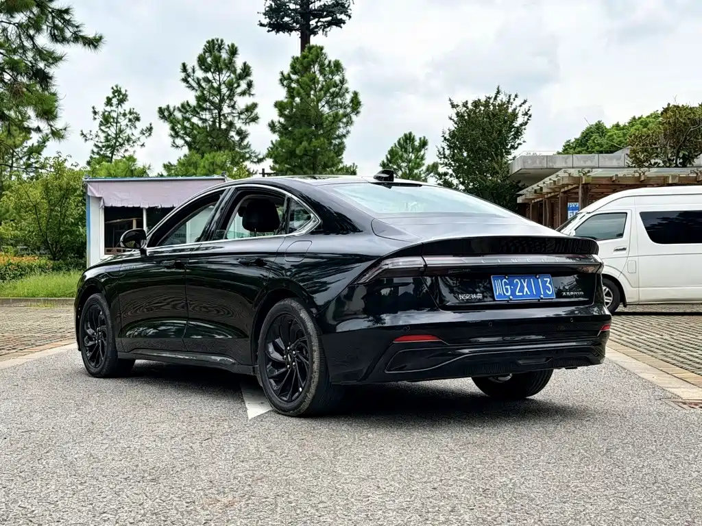 Lincoln Z — миниатюра 5