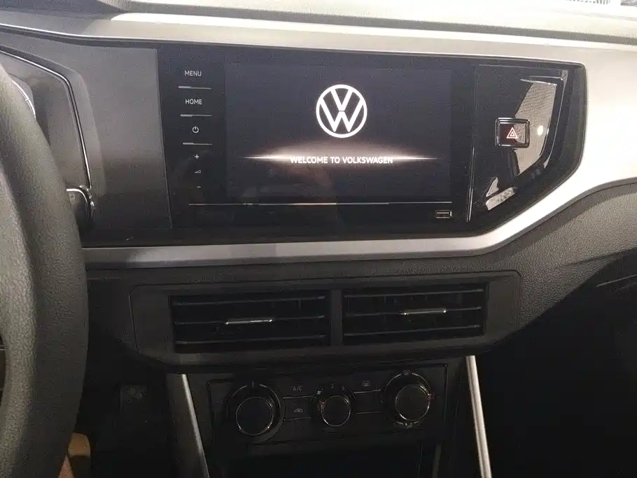 Volkswagen Polo — миниатюра 13