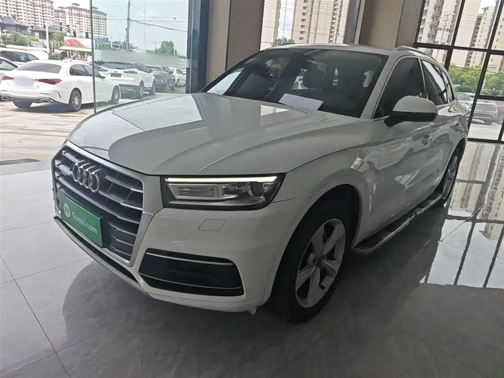 Audi Q5L 2019
