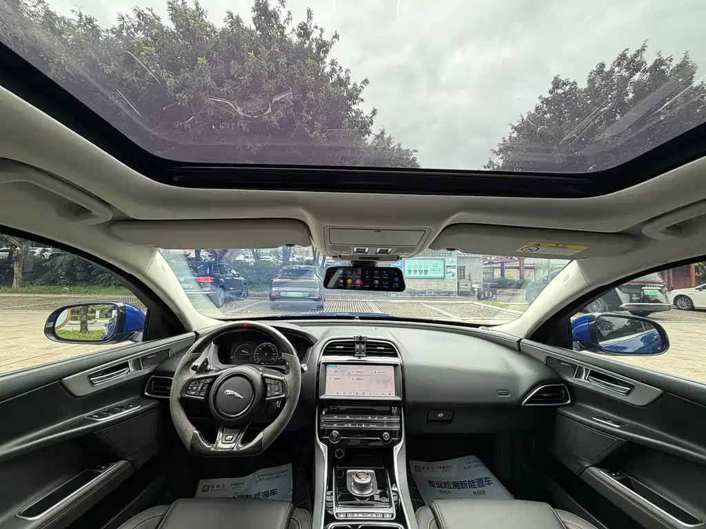 Jaguar XEL — миниатюра 12