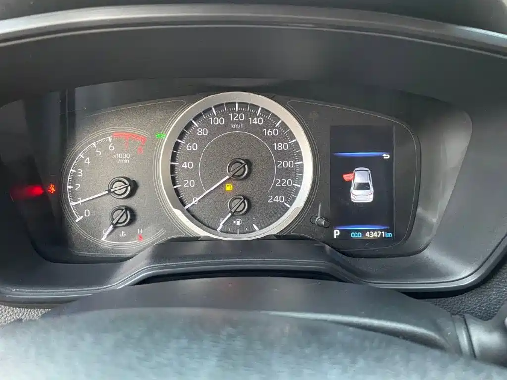 Toyota Corolla — миниатюра 5