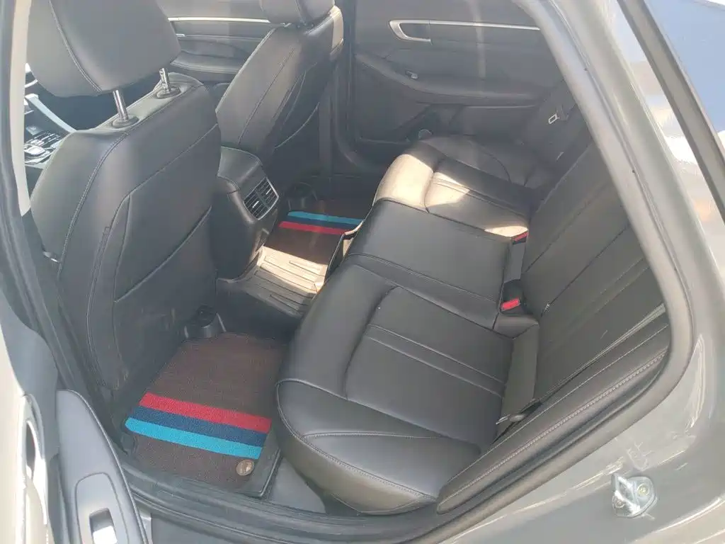 Hyundai Sonata — миниатюра 13
