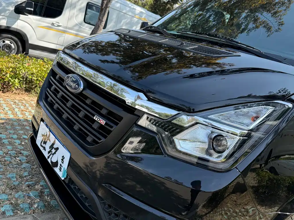Ford Transit Custom — миниатюра 7