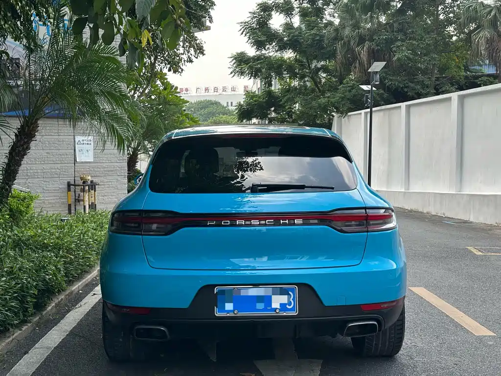 Porsche Macan — миниатюра 4