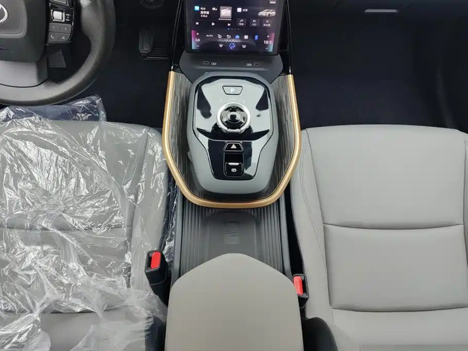 Toyota bZ3 — миниатюра 16