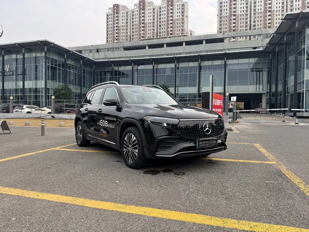 Mercedes-Benz EQB — миниатюра 4