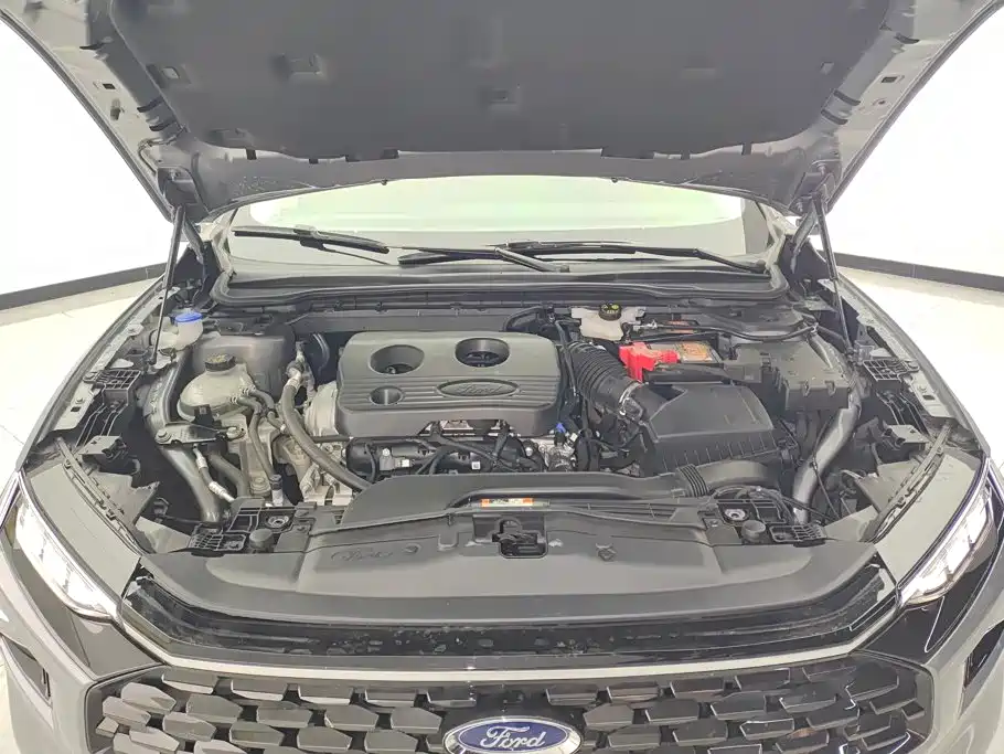 Ford Mondeo — миниатюра 10