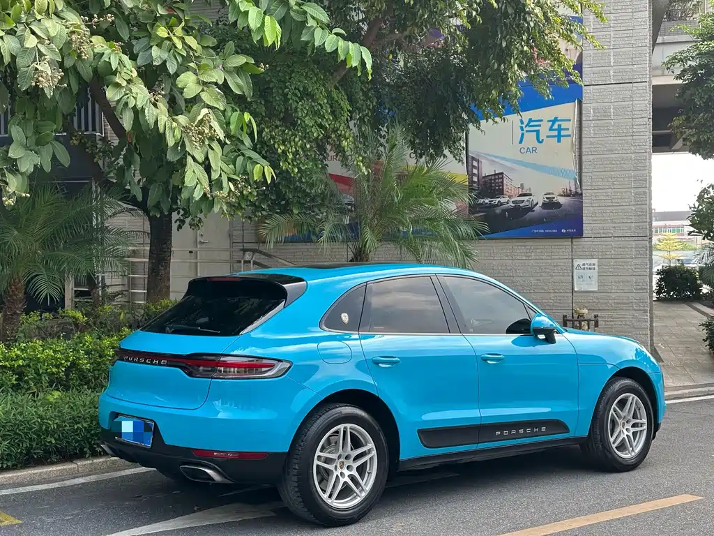 Porsche Macan — миниатюра 5