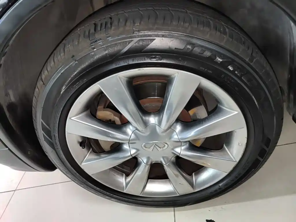 Infiniti QX50 — миниатюра 23