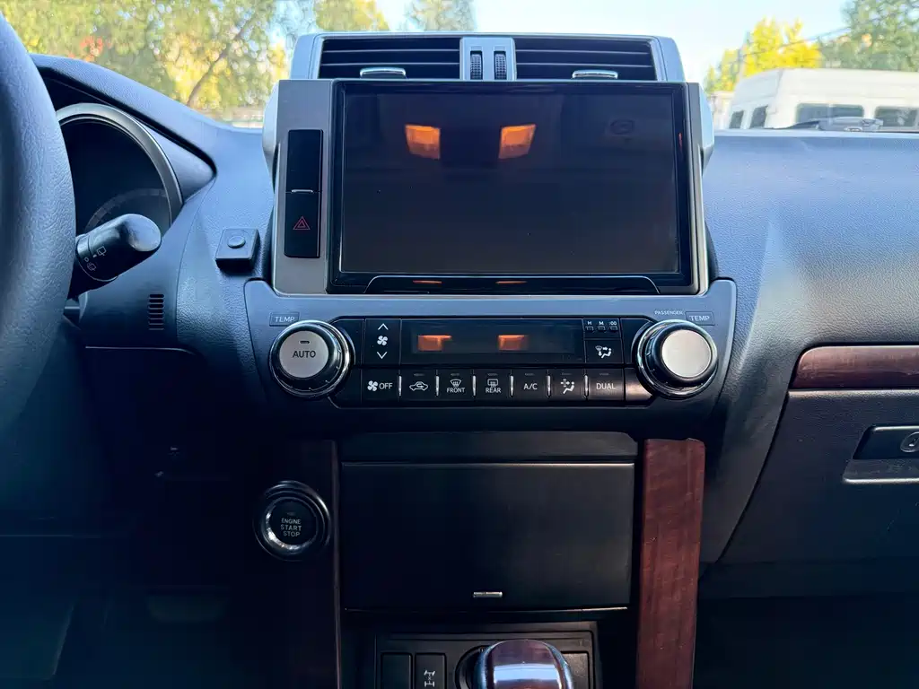 Toyota Prado — миниатюра 16