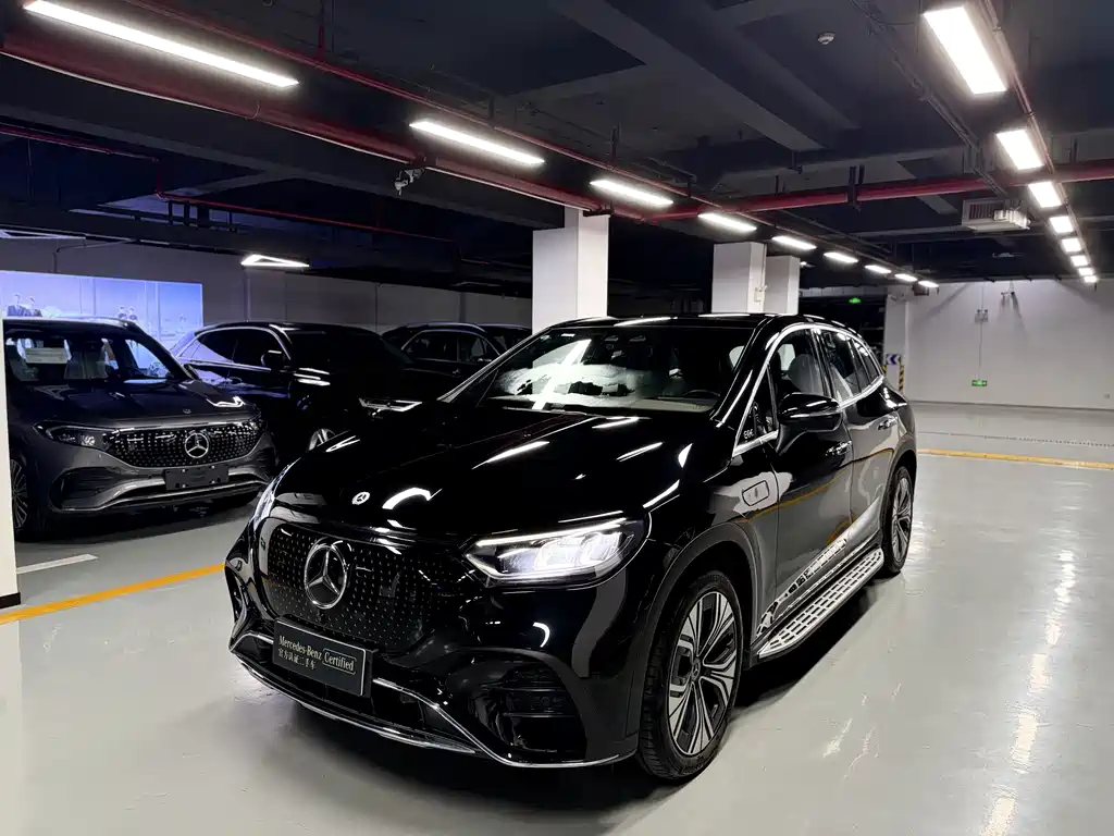 Mercedes-Benz EQE SUV