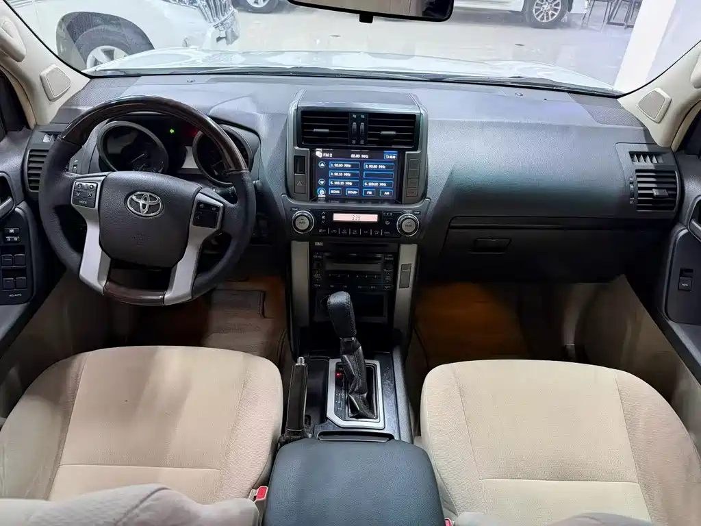 Toyota Prado (Import) — миниатюра 9