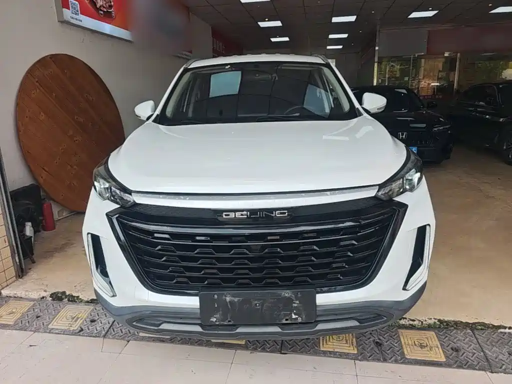 BAIC X3 — миниатюра 3