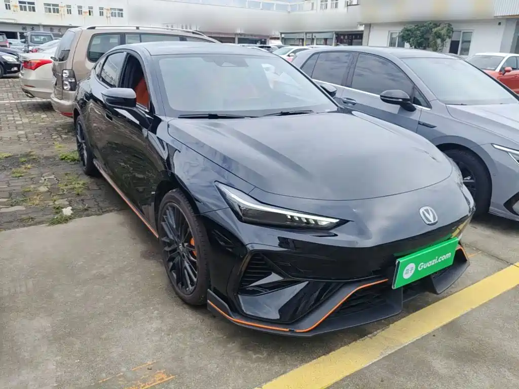 Changan UNI-V — миниатюра 4