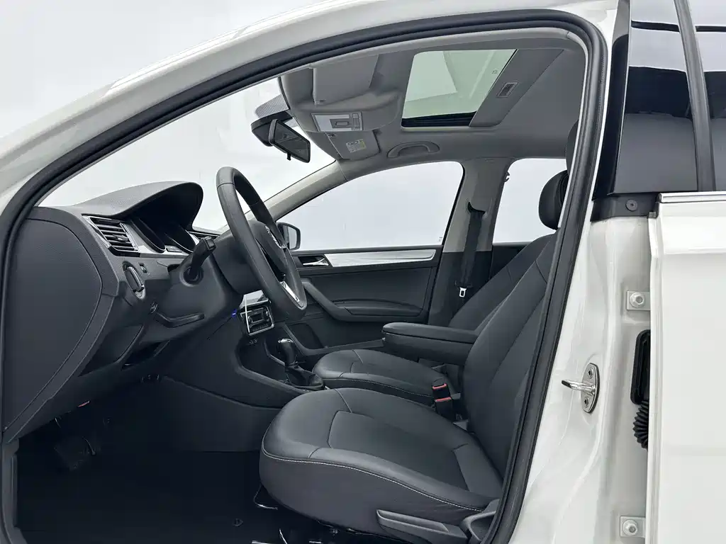 Skoda Rapid 2022 1.5L AT