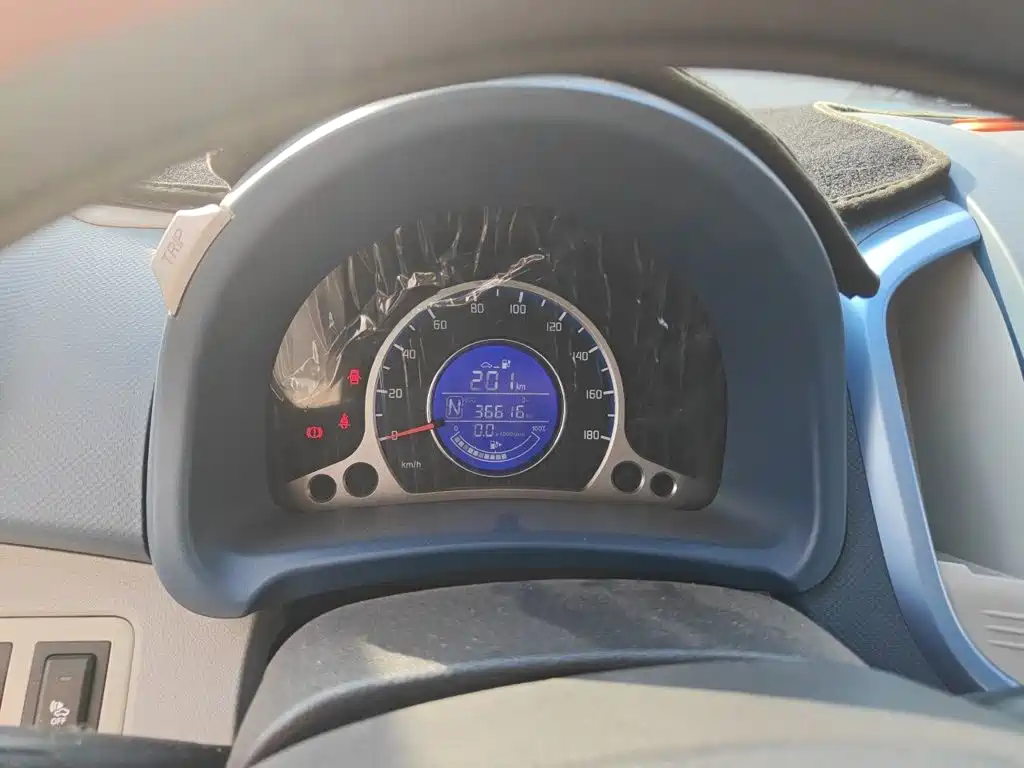 Changan Benben E-Star — миниатюра 13