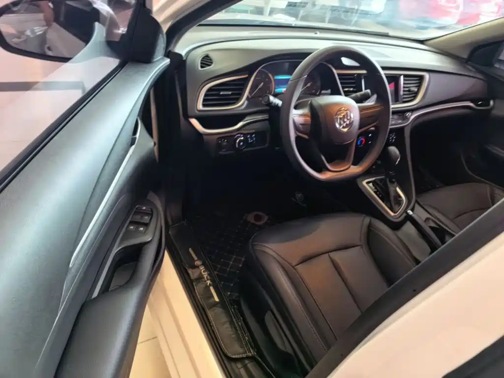 Buick Excelle — миниатюра 16
