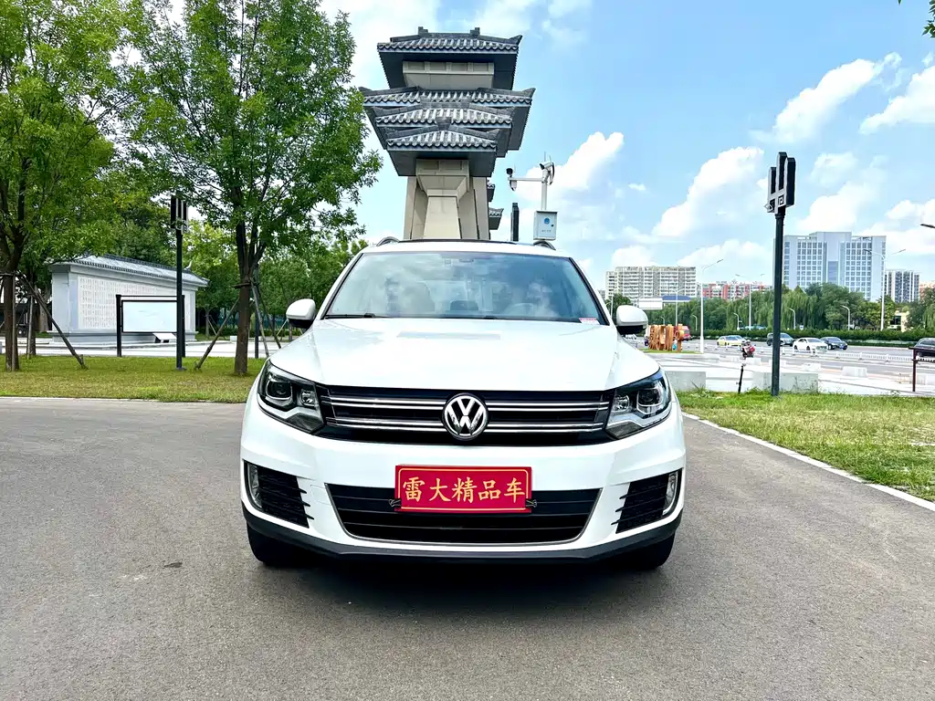 Volkswagen Tiguan — миниатюра 2