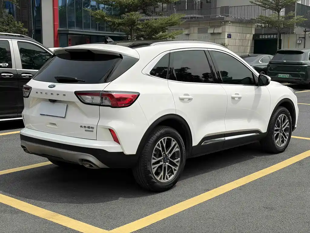 Ford Escape — миниатюра 6